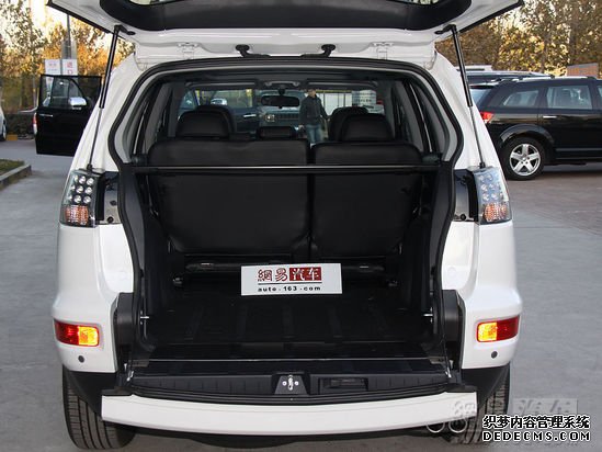 OUTLANDER EX 2011款劲界3.0豪华版