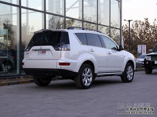 OUTLANDER EX 2011款劲界3.0豪华版