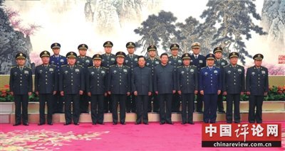习近平：枪杆子要在忠于党的可靠人手中