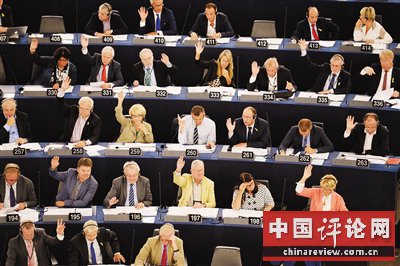 9月10日，法国斯特拉斯堡，欧洲议会议员进行投票。