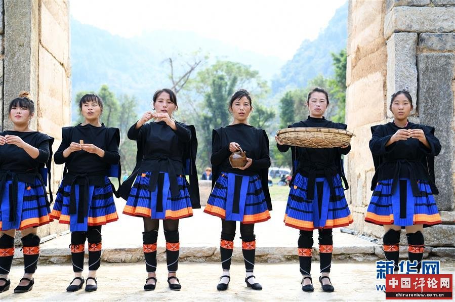 （新华全媒头条·图文互动）（12）“七迁”出深山——贵州瑶乡之变浓缩极贫地区脱贫攻坚奋斗史