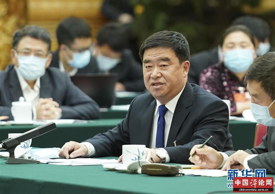 （新华全媒头条·图文互动）（6）从人民中汲取磅礴力量——习近平总书记同出席2020年全国两会人大代表、政协委员共商国是纪实
