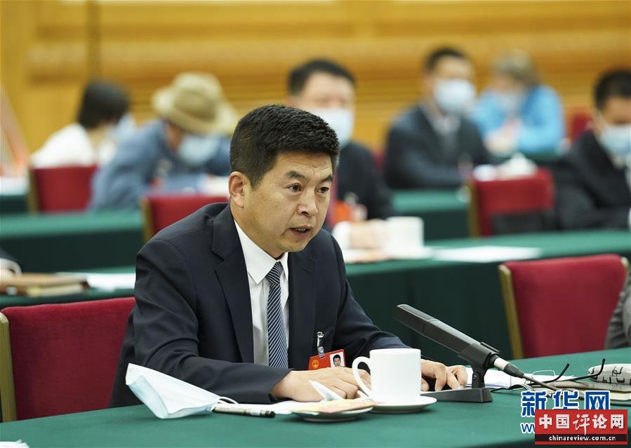 （新华全媒头条·图文互动）（5）从人民中汲取磅礴力量——习近平总书记同出席2020年全国两会人大代表、政协委员共商国是纪实