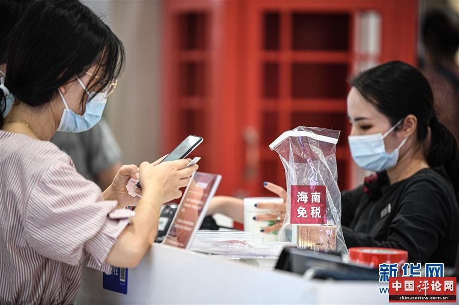 （新华全媒头条·图文互动）（11）流动中国折射复苏新气象——透视“十一”黄金周
