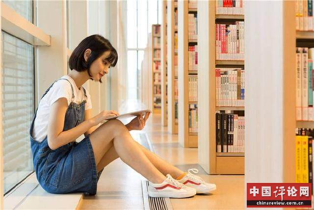 一个男人吊着你的3种表现，他不是真的喜欢你，只是在养备胎！